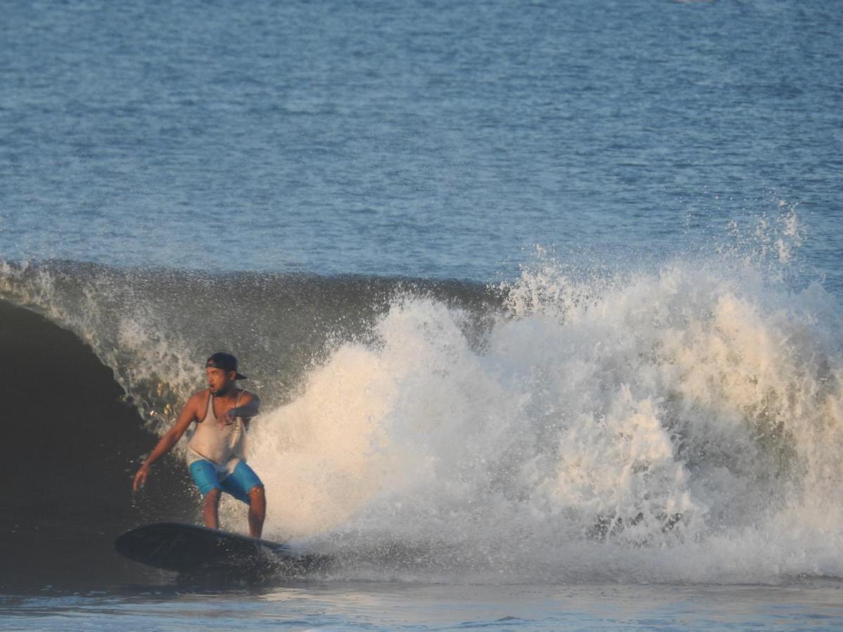 فندق The Point Surfcamp Bali بولوكان المظهر الخارجي الصورة